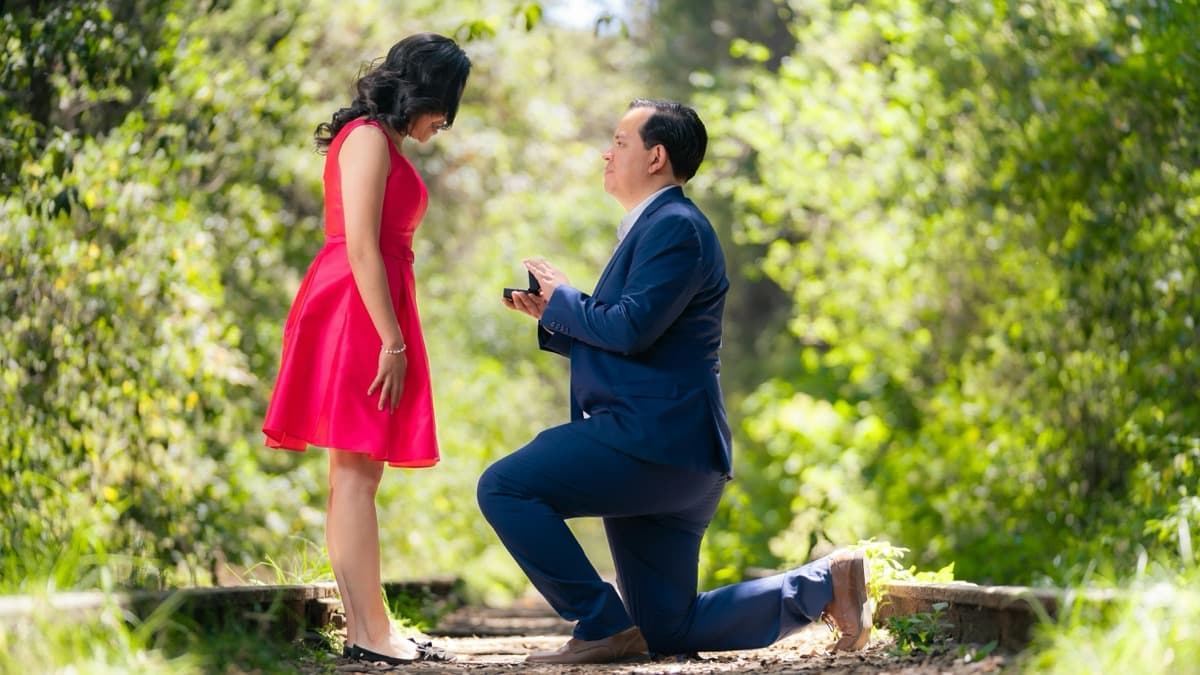 How to Plan the Perfect Marriage Proposal – Romantic & Unforgettable